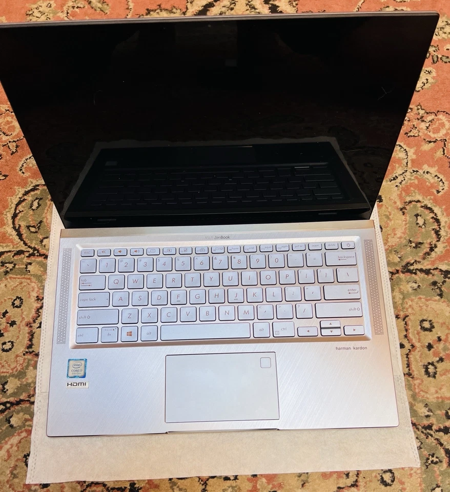 Asus Zen Book Ux431FA, I7 8th Generation @1.80GHz,8G,UHD Graphics,256G,Win11 Pro - Image 4 of 4
