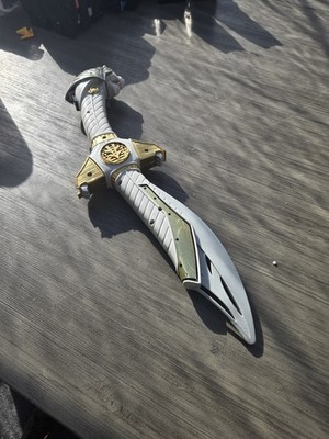 Bandai Mighty Morphin Power Rangers Saba Talking Tiger Saber, 