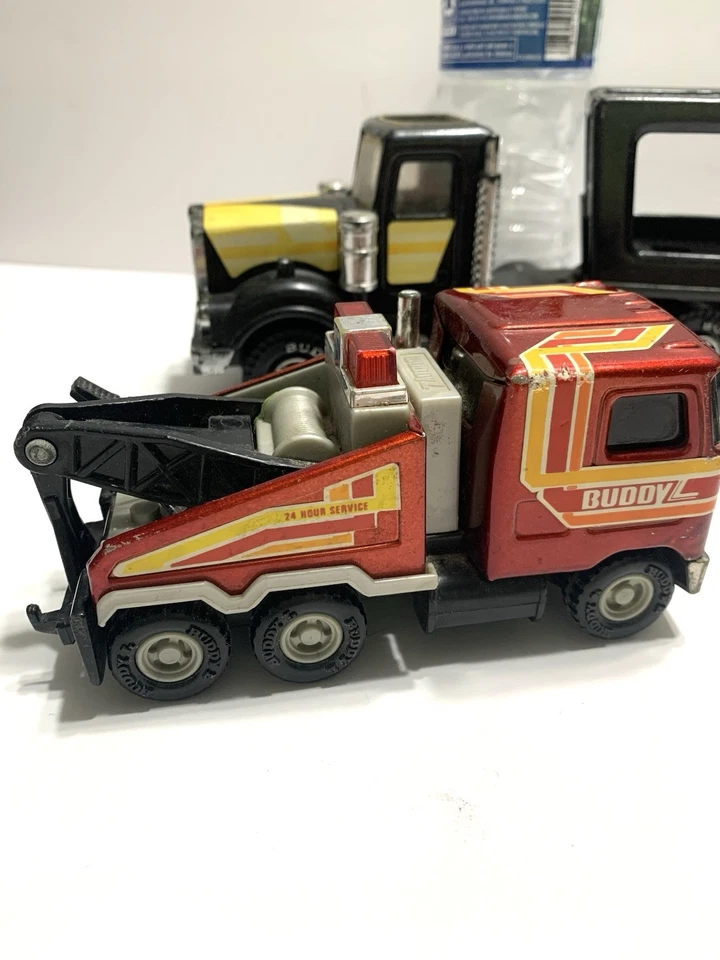 1980's Buddy L Mack Heavy Duty Tow Trucks Kenworth Buddy L Car Hauler - Image 4 of 4