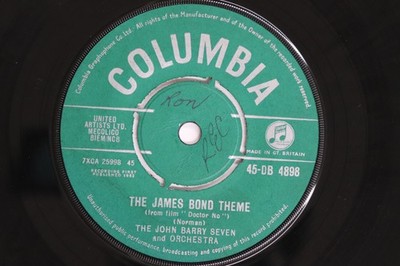 7'' JOHN BARRY SEVEN & O James Bond Theme (Fr 45DB4898 COLUMBIA UK