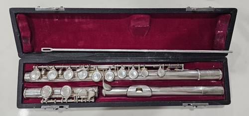 Vintage Ogawa Gakki Tokyo Silver-plated Cased Hernals S-110 Flute
