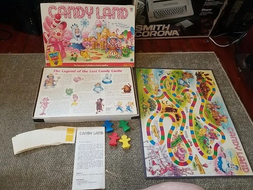 Vintage 1999 Candy Land Board Game by Milton Bradley **COMPLETE**