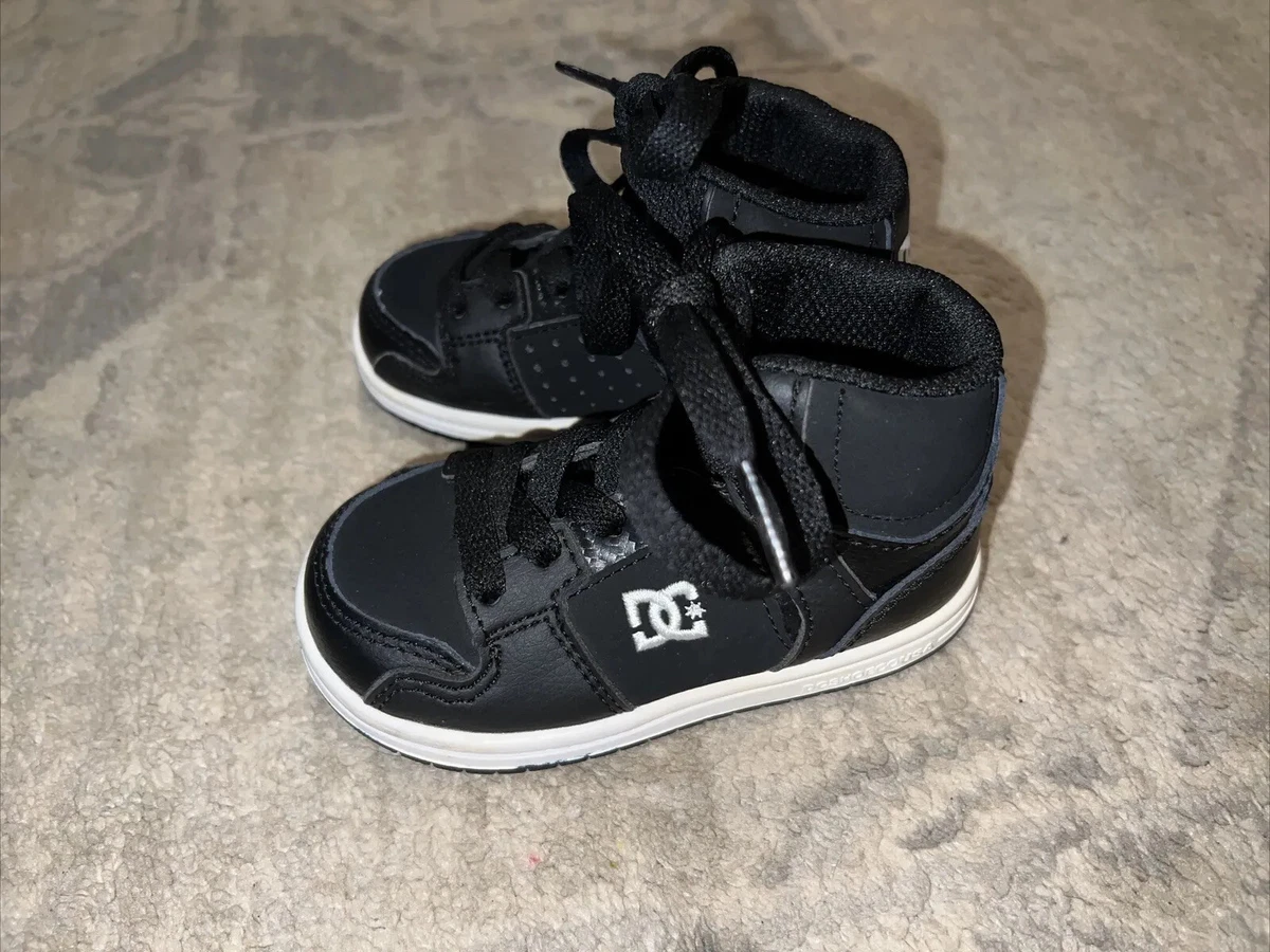 Dc shoes size 6 on sale
