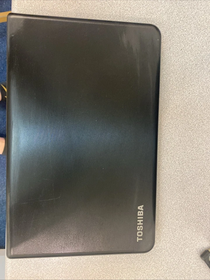 Toshiba Satellite Pro C50-A-1MX Laptop. Core i3. No Hdd Faulty No Charger Repair - Image 3 of 4