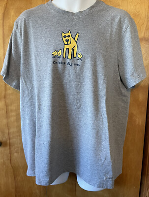 Life is Good Mens Large Gray  Chicks Dig Me' Dog Crew Graphic Tee