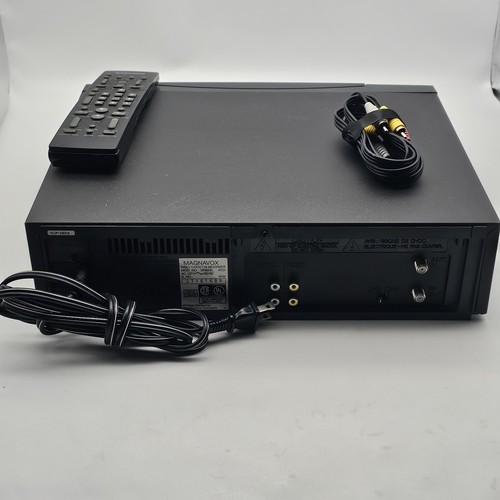 MAGNAVOX Video Cassette Recorder VHS Model VR9241 W/Remote & Av Cables Working! - Picture 9 of 13