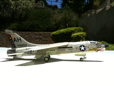 Century Wings Vought F8E Crusader USN VF-162 Hunters, USS Oriskany