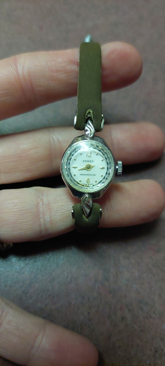 Beautiful Vintage Zonex Swiss Made Wind Up Watch Working With New