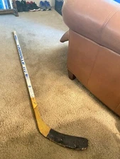 Deron Quint Winnipeg Jets Signed Louisville TPS Game Used Stick COA     