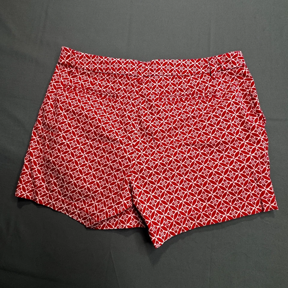 褪色荣耀女式红色白色几何印花短裤 12 码弹力波西米亚 — 第 3/4 张图片