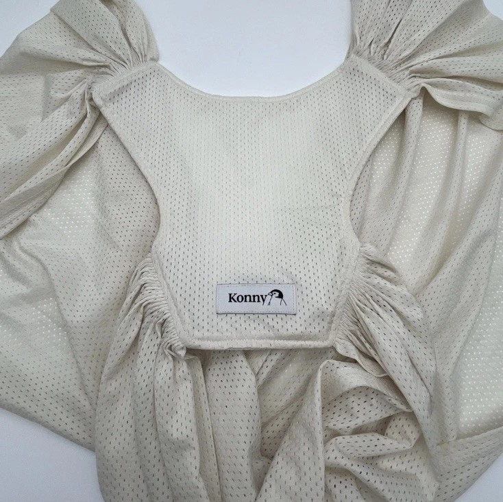 Konny Baby Carrier Wrap Medium Tan Mesh Unisex Summer Breathable No Sash
Opens in a new window or ta