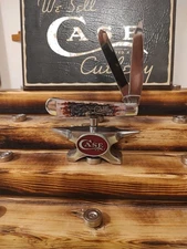 Case XX 2002 Cranberry Bone Silver Script Trapper