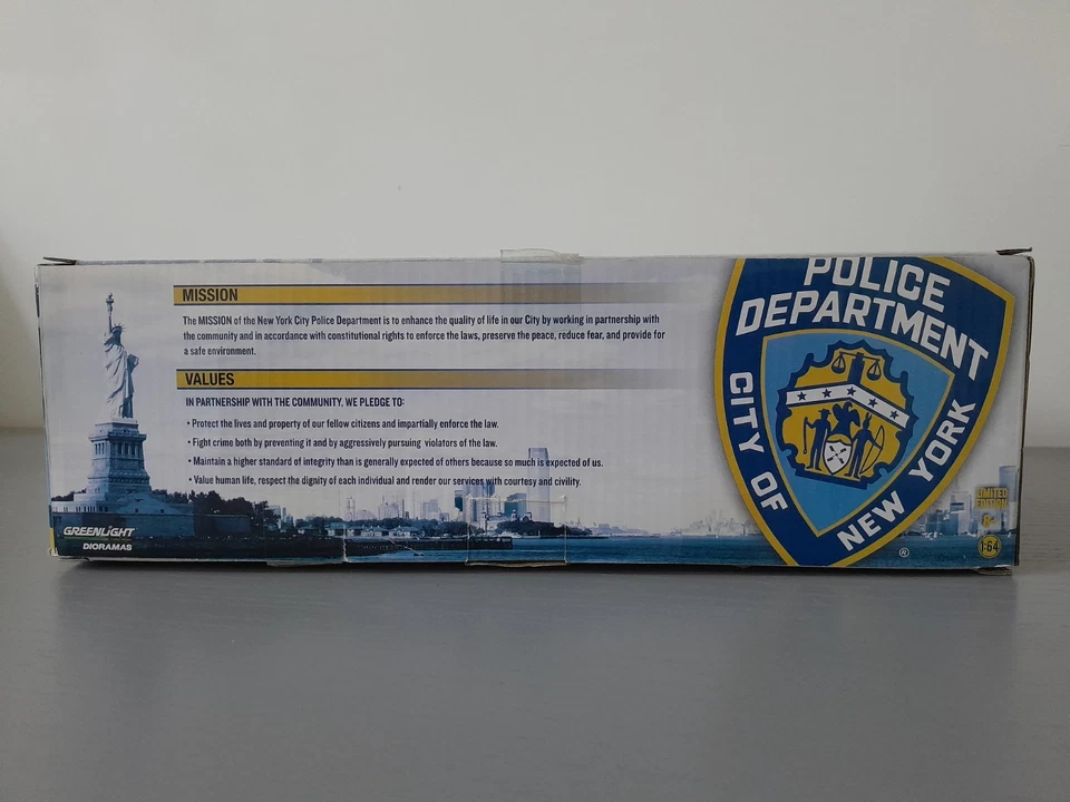Modelos diecast policía de la policía de Nueva York diorama. Greenlight escala 1/64 Foto 4 de 4