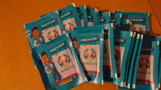 125 Sticker (25 Tüten ) UEFA EURO 2020 Preview Fussball Panini