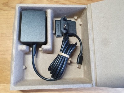 Philips Hue Bridge Pro - Original Netzteil 5 W USB-C, neu
