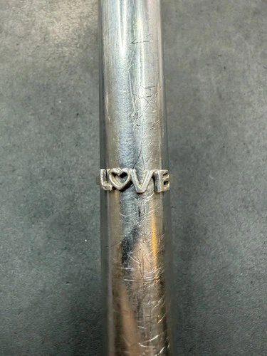 1.1g VTG Sterling Silver 925 “Love” Ring Size 5.5 Jewelry Lot O