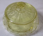 Anchor Hocking Depression Yellow Cameo/Ballerina 5-3/4” Covered Candy Dish
