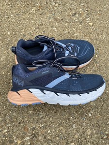 hoka one one size 5.5