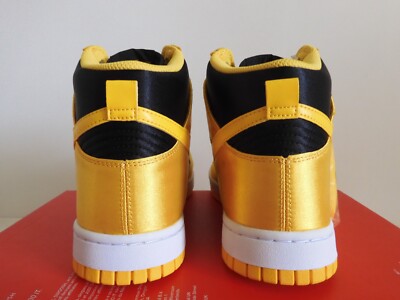 WMNS NIKE DUNK HIGH 