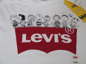 camiseta levis snoopy hombre