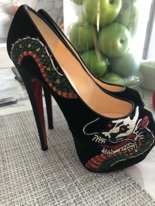 louboutin 38.5