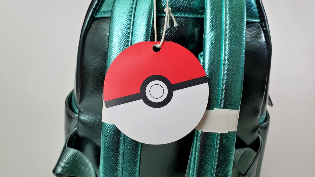 ?Loungefly Pokemon Bulbasaur Metallic Mini Backpack - New 