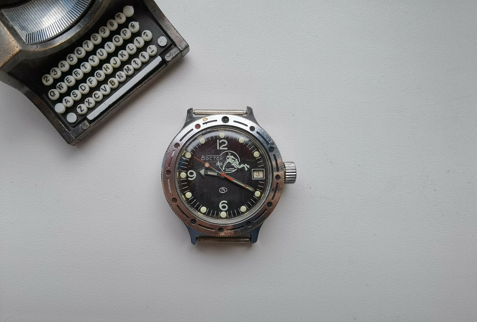 vostok amphibia 710 scuba dude