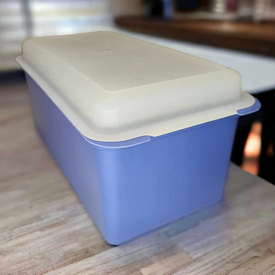 TUPPERWARE BROTBOX BROTBEHÄLTER KASTENBROT LILA SONDERMODELL - Bild 2 von 2
