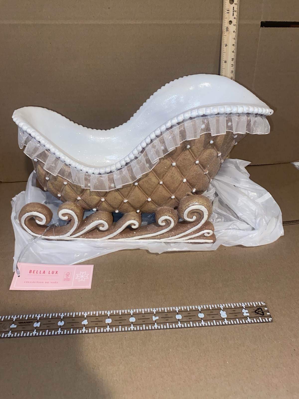 Bella Lux Christmas Gingerbread White Lace Sleigh Decor NEW 2025