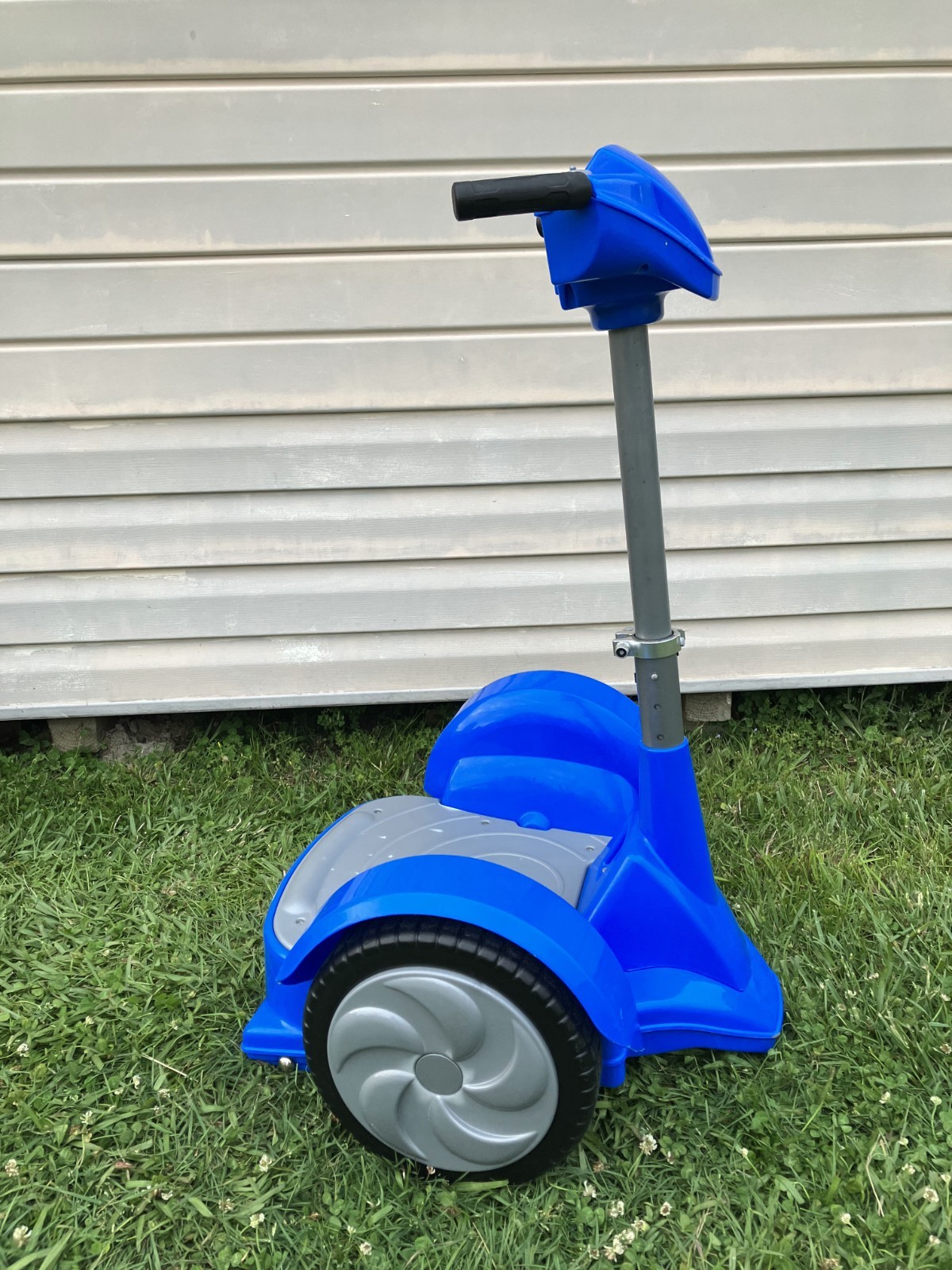Kids Feber 12v Dareway Revolution Segway Ride On Scooter, Used, Local Pickup
