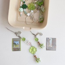 1Pcs Four-Leaf Clover Beaded Keychain Girls Lucky Star Phone Case Pendant