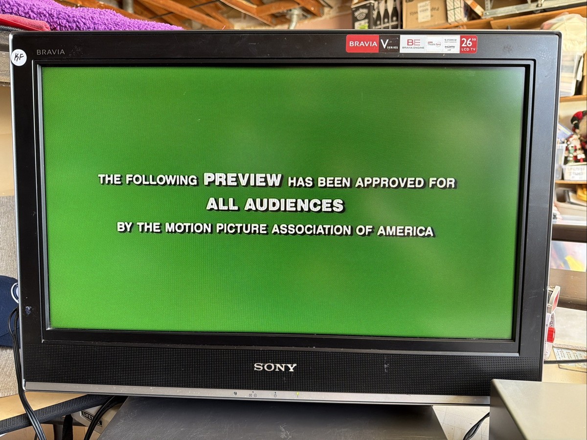 Sony BRAVIA KLV-26V300A 26” LCD TV (ULTIMATE RETRO TV FOR ALL NEW