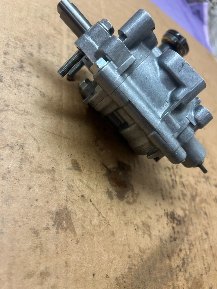 Bomba de aceite 15100-mr7-000 Honda VFR 750 R RC 30 1988-89 n R5-087. - Imagen 4 de 4