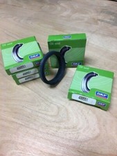 SKF Oil Seals 400551  LOT OF 27- SURPLUS-