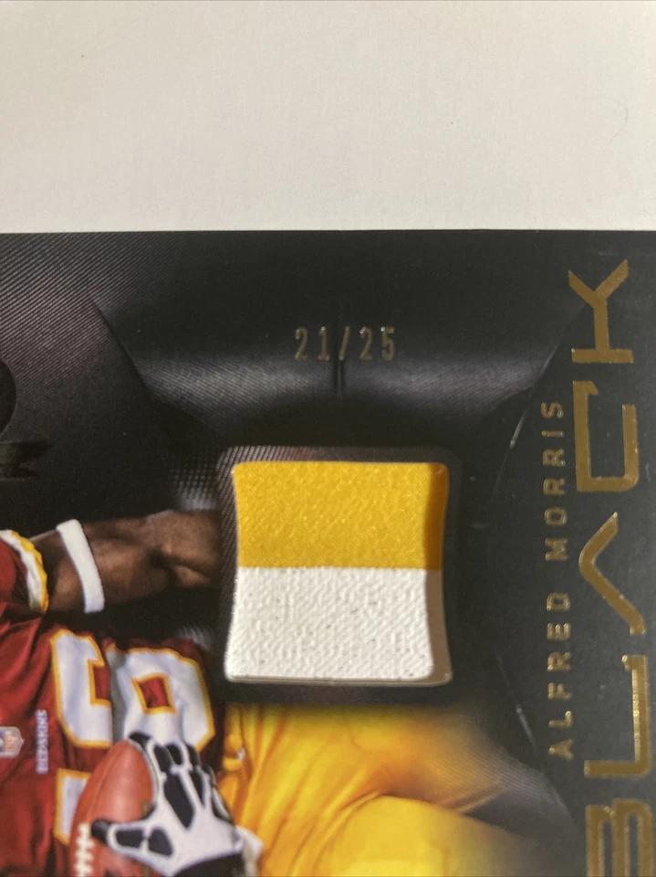 2013 Panini Black Onyx Materials Prime /25 Alfred Morris #18 Washington Redskins - Image 3 of 4