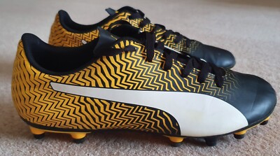 Puma Rapido Fußballschuhe gelb schwarz weiß UK 7,5 / EU41 feste Stollen kaum getragen