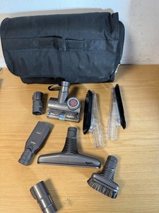 Dyson Akku Staubsauger Werkzeugset Ersatzteile Staubsauger V6 mit Tragetasche