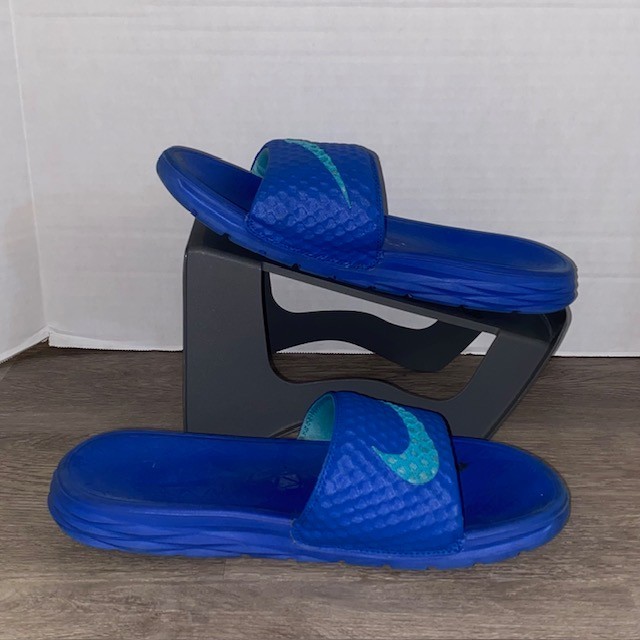 Nike Benassi Solarsoft Men's Size 8 Blue Teal 705474-401 Slides