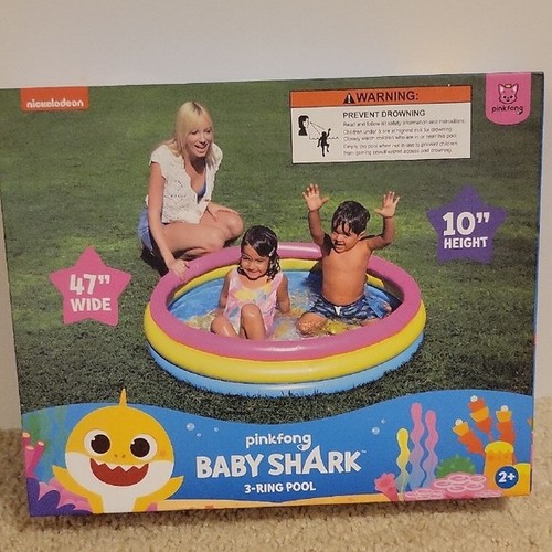 Pinkfong Baby Shark 3-Ring Pool - Picture 1 of 2
