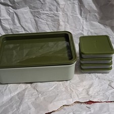 Green/White Plastic Food Storage Container Set 5pc Rectangular Snap Lids 8x5.25