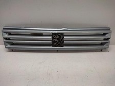 Calandre Peugeot 309