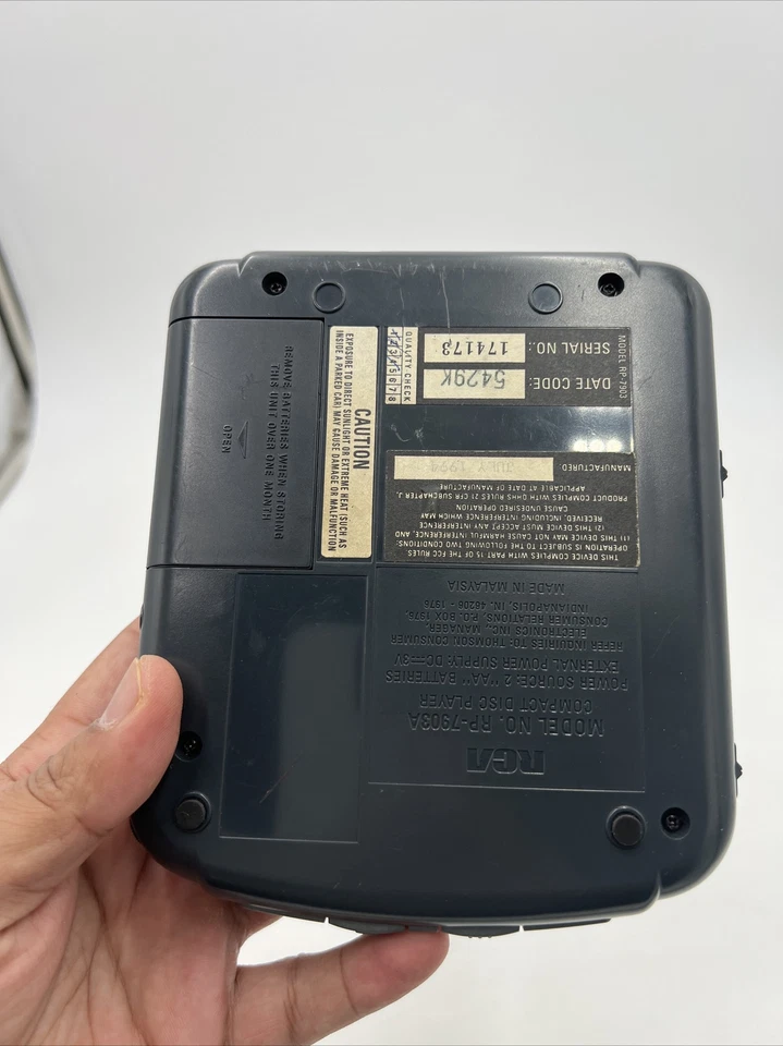 Винтажный портативный проигрыватель компакт-дисков RCA RP-7903A протестирован компакт-диск 1994 года - Изображение 2 из 4