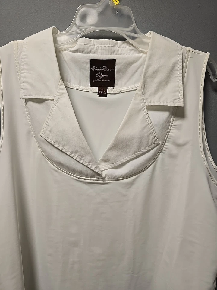 Under Cover Agent By Kathleen Kirkwood White Sleeveless Top Size 3X  - Imagem 2 de 4