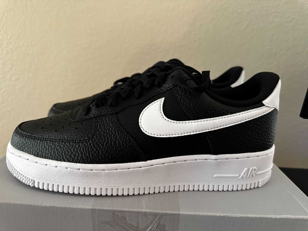 Nike Air Force '07 Men's Sneaker Black White Pebbled Leather