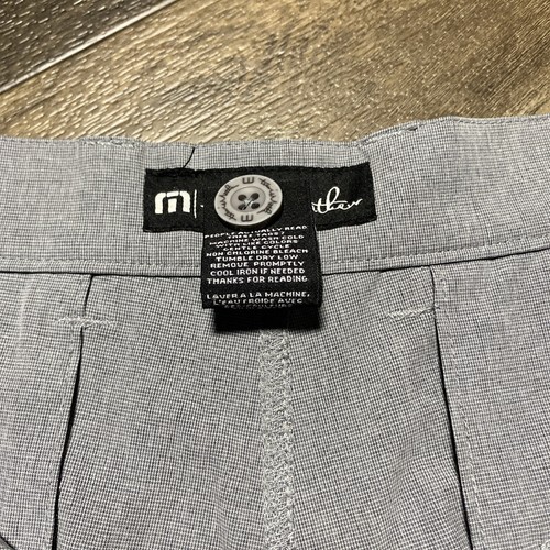 Travis Mathew Shorts Herren Gr. 32 grau Beck Performance Golf Hybrid Bermuda - Bild 6 von 7