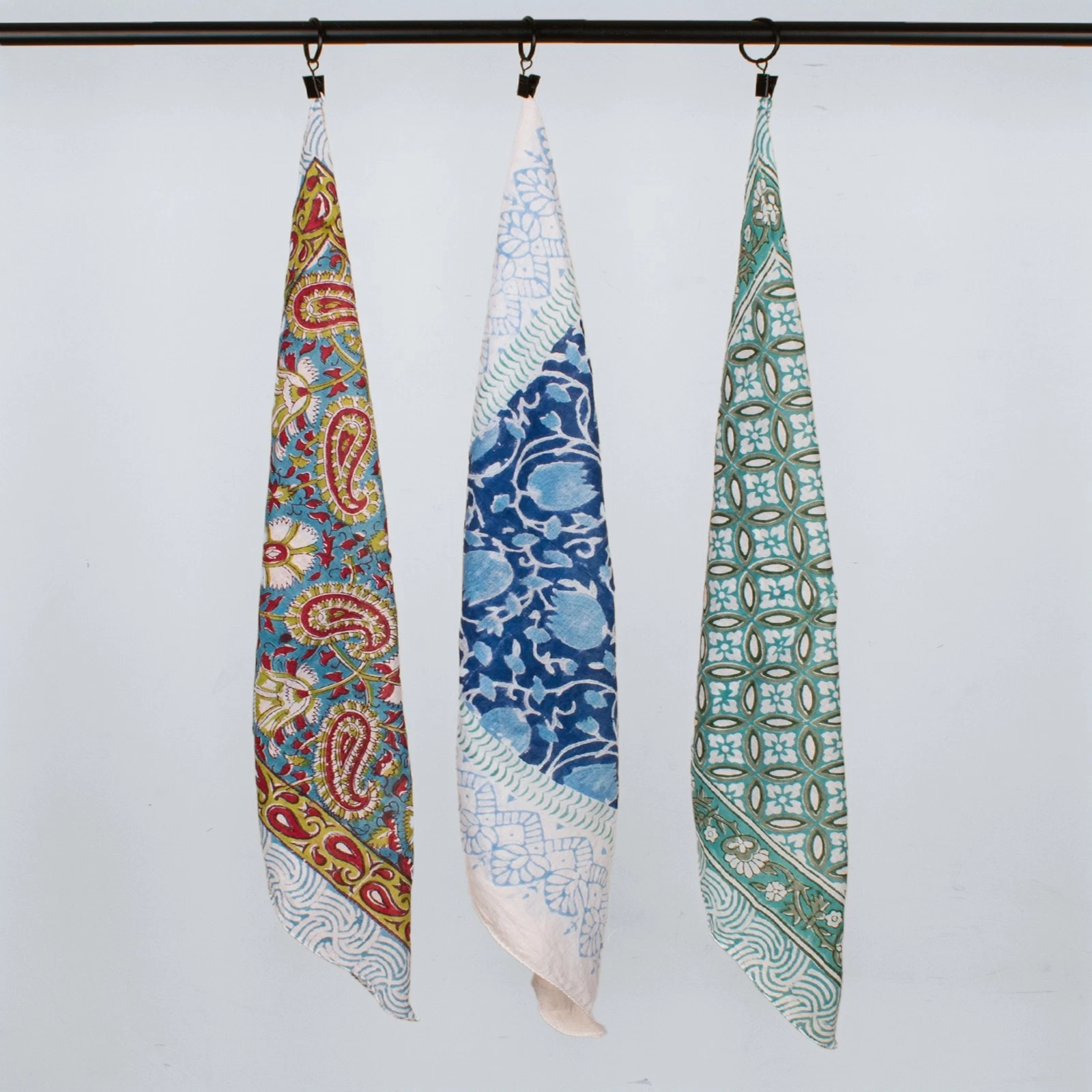 Set Of 3 New Summer Organic Floral Print Bandanas Cotton Block Printed Scarfs
Opens in a new window