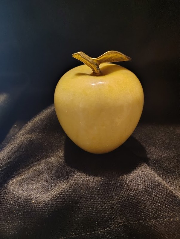 Vintage 3” Yellow Marble Apple Paperweight w/ Brass Stem & Leaf 1965 Italy