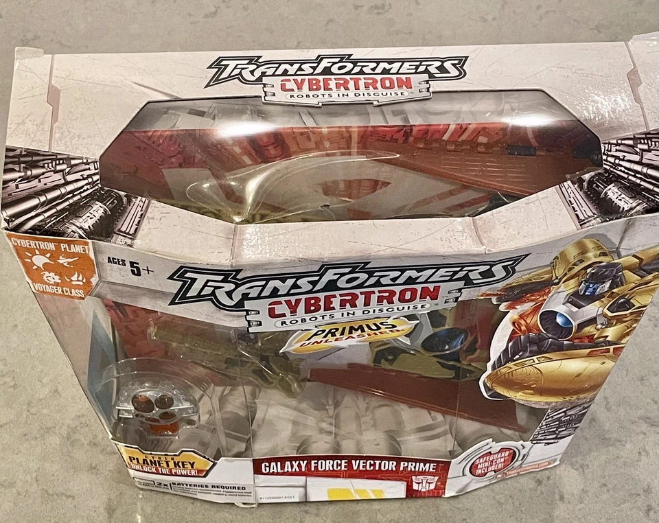 Hasbro Transformers Cybertron (Galaxy Force Vector Prime) Primus Unleashed - NIB - Image 2 of 4