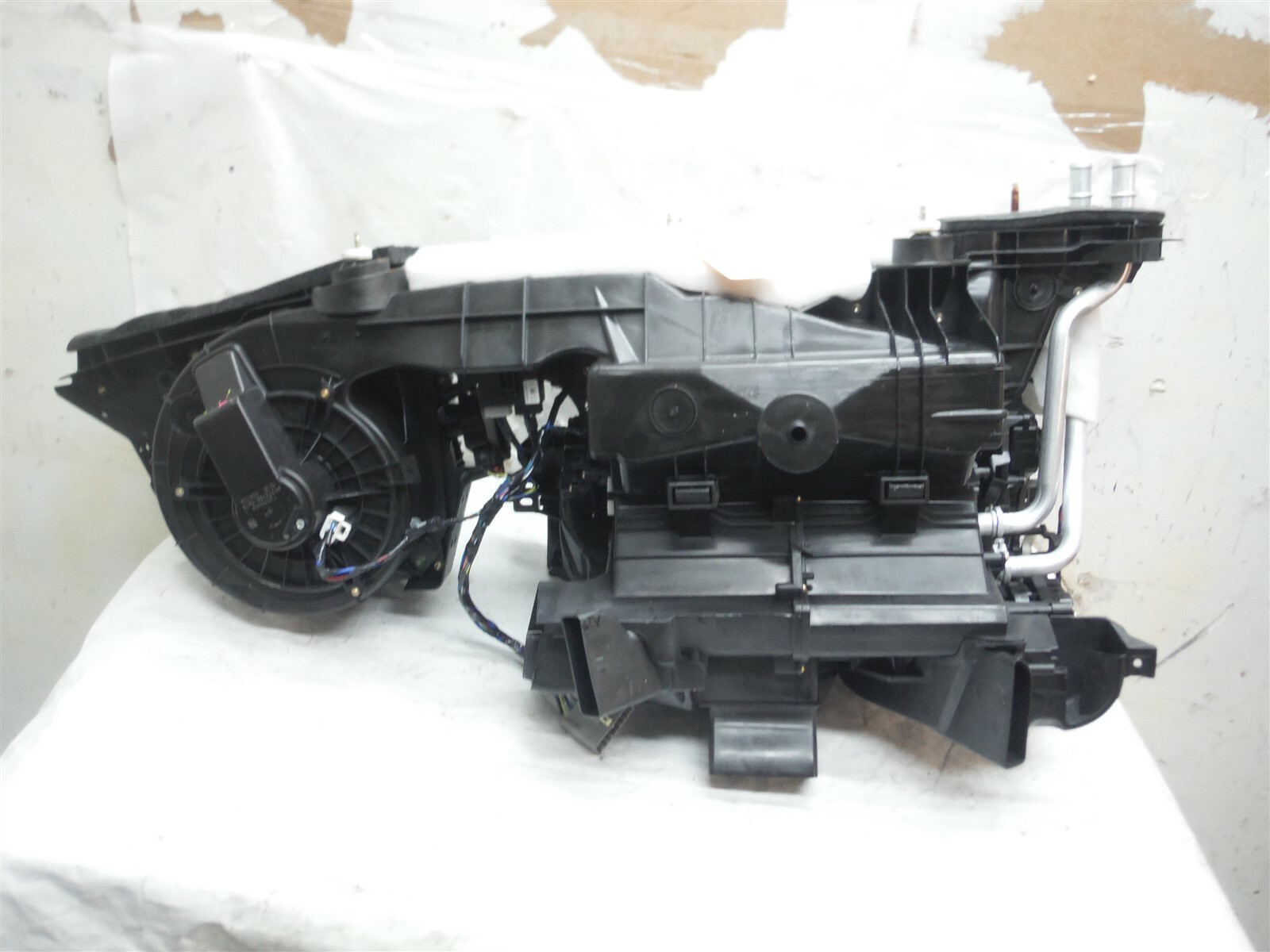 2017-2019 MASERATI GHIBLI S Q4 A/C VENTING DUCT SYSTEM W ACTUATORS OEM 670038354