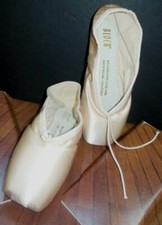 Bloch Pointe Shoes S0141LV Serene Girls sizes Satin toe shoes new/box